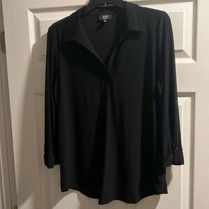 NWT JONES NEW YORK SIGNATURE stunning crepe black collared blouse.
